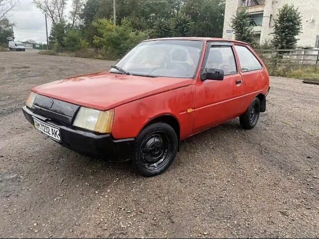 Красный ЗАЗ Таврия, объемом двигателя 0 л и пробегом 300 тыс. км за 426 $, фото 3 на Automoto.ua