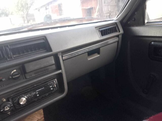 Красный ЗАЗ Таврия, объемом двигателя 1.1 л и пробегом 68 тыс. км за 1000 $, фото 6 на Automoto.ua