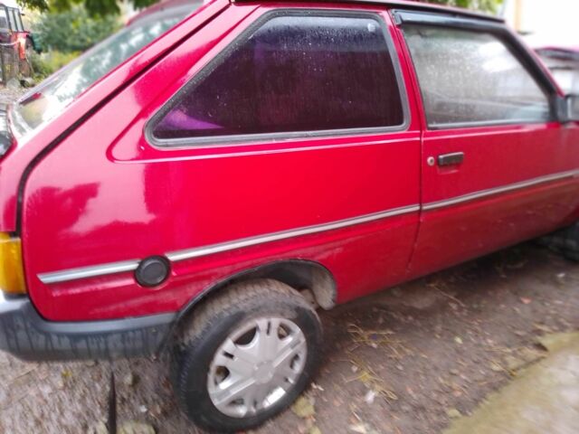 Красный ЗАЗ Таврия, объемом двигателя 1.1 л и пробегом 68 тыс. км за 1000 $, фото 2 на Automoto.ua