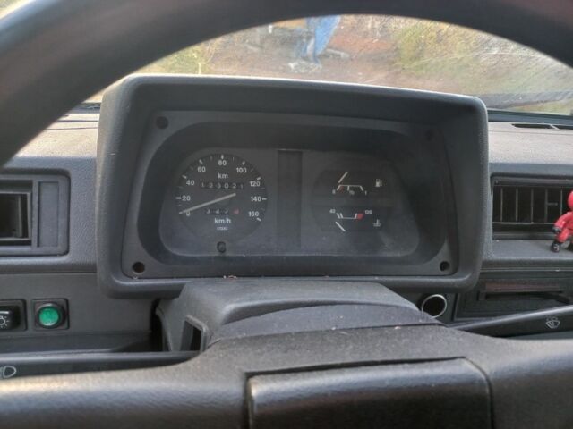 Красный ЗАЗ Таврия, объемом двигателя 1.2 л и пробегом 12 тыс. км за 715 $, фото 2 на Automoto.ua