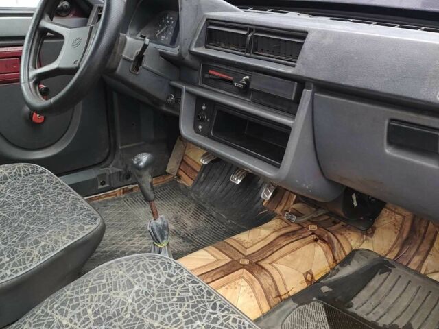 Красный ЗАЗ Таврия, объемом двигателя 0 л и пробегом 150 тыс. км за 700 $, фото 2 на Automoto.ua