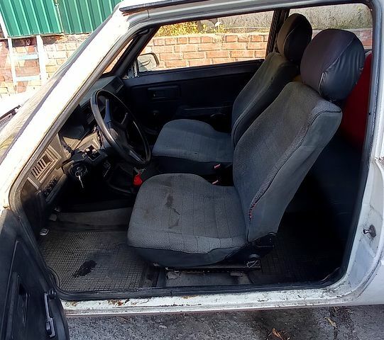 ЗАЗ Таврія 1990 у Дніпро (Дніпропетровську) на Automoto.ua ЗАЗ Таврія, об'ємом двигуна 1.2 л та пробігом 0 тис. км за 300 $, фото 4 на Automoto.ua