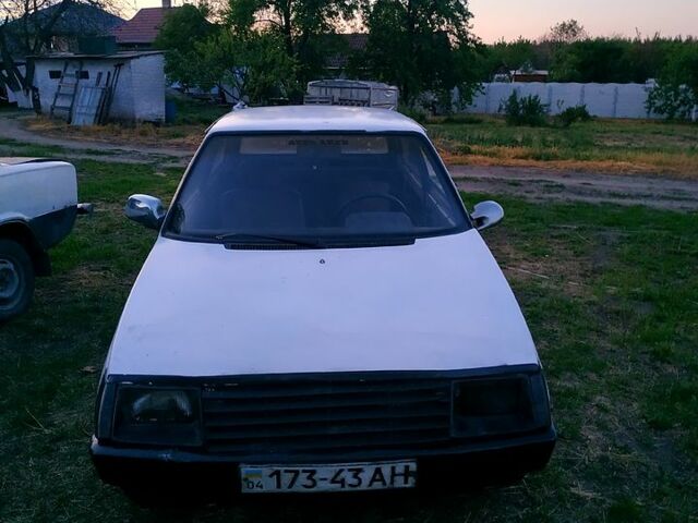 ЗАЗ Таврия, объемом двигателя 1.1 л и пробегом 140 тыс. км за 250 $, фото 3 на Automoto.ua