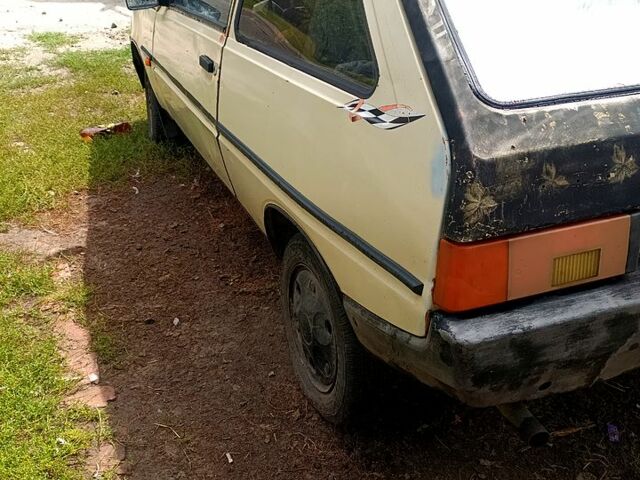 ЗАЗ Таврия, объемом двигателя 1.2 л и пробегом 100 тыс. км за 400 $, фото 6 на Automoto.ua