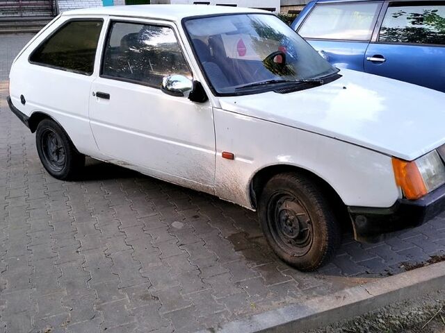 ЗАЗ Таврия 1999 в Сумах на Automoto.ua ЗАЗ Таврия, объемом двигателя 1.1 л и пробегом 185 тыс. км за 400 $, фото 2 на Automoto.ua