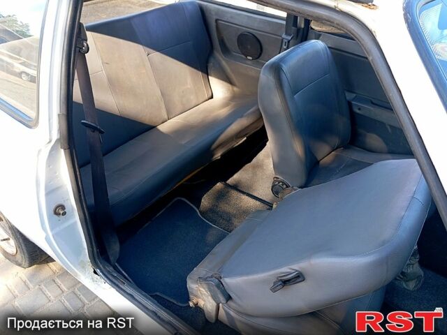 ЗАЗ Таврия, объемом двигателя 1.2 л и пробегом 100 тыс. км за 650 $, фото 11 на Automoto.ua