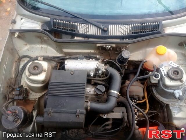 ЗАЗ Таврия, объемом двигателя 1.2 л и пробегом 0 тыс. км за 1100 $, фото 3 на Automoto.ua