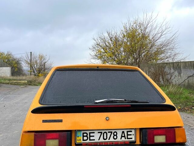 Желтый ЗАЗ Таврия, объемом двигателя 1.3 л и пробегом 200 тыс. км за 650 $, фото 2 на Automoto.ua