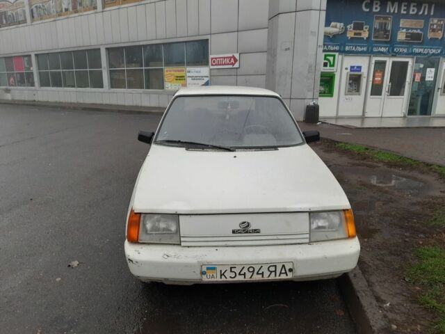 Серый ЗАЗ Таврия, объемом двигателя 1 л и пробегом 400 тыс. км за 595 $, фото 1 на Automoto.ua