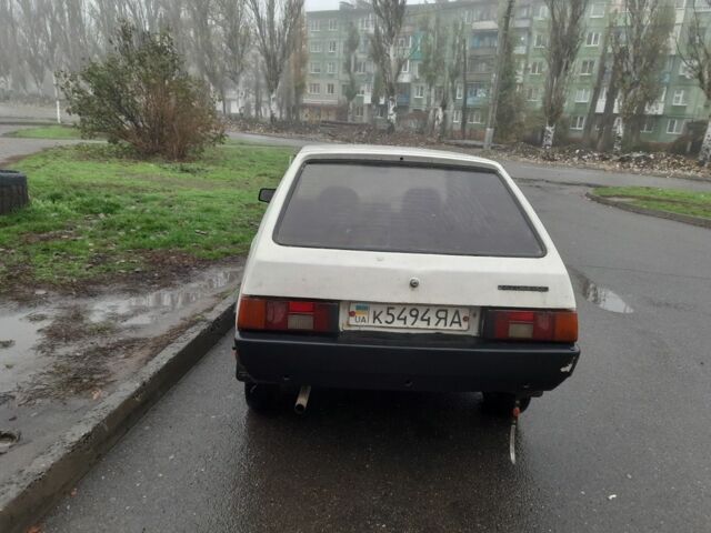 Серый ЗАЗ Таврия, объемом двигателя 1 л и пробегом 400 тыс. км за 595 $, фото 3 на Automoto.ua