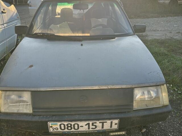 ЗАЗ Таврия 1990 в Черновцах на Automoto.ua Серый ЗАЗ Таврия, объемом двигателя 1 л и пробегом 250 тыс. км за 550 $, фото 1 на Automoto.ua
