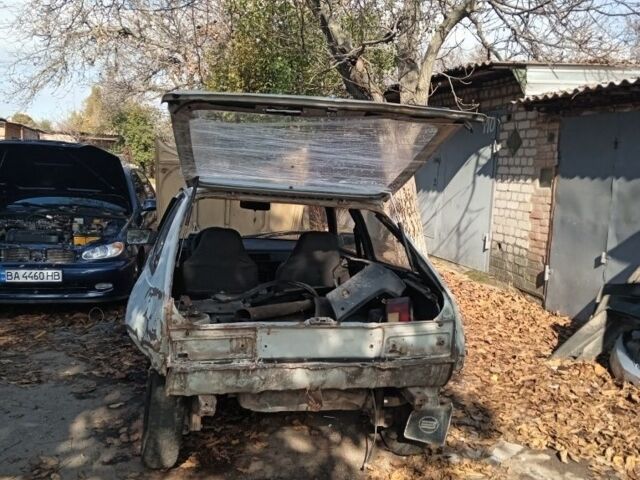 ЗАЗ Таврія 1996 у Кропивницькому (Кіровограді) на Automoto.ua Сірий ЗАЗ Таврія, об'ємом двигуна 1.1 л та пробігом 200 тис. км за 286 $, фото 3 на Automoto.ua