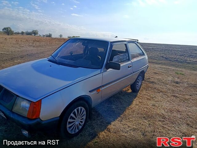 Серый ЗАЗ Таврия, объемом двигателя 1.1 л и пробегом 173 тыс. км за 1000 $, фото 3 на Automoto.ua