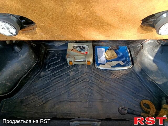 Серый ЗАЗ Таврия, объемом двигателя 1.1 л и пробегом 173 тыс. км за 1000 $, фото 6 на Automoto.ua