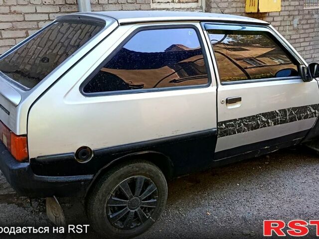 Серый ЗАЗ Таврия, объемом двигателя 1.1 л и пробегом 244 тыс. км за 600 $, фото 4 на Automoto.ua
