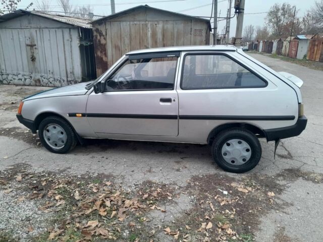 Серый ЗАЗ Таврия, объемом двигателя 1.1 л и пробегом 170 тыс. км за 750 $, фото 14 на Automoto.ua