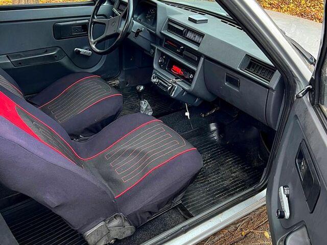 Серый ЗАЗ Таврия, объемом двигателя 1.3 л и пробегом 200 тыс. км за 950 $, фото 8 на Automoto.ua