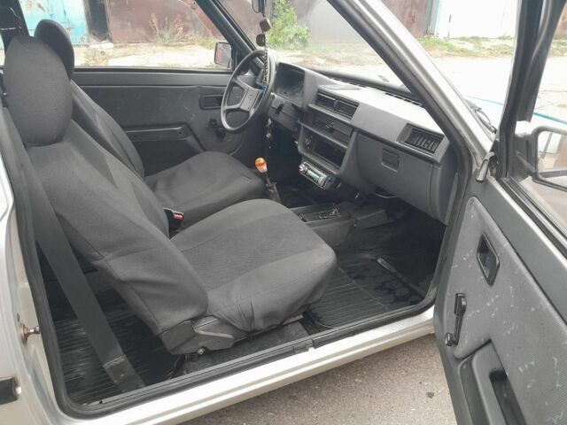 Серый ЗАЗ Таврия, объемом двигателя 1.1 л и пробегом 170 тыс. км за 750 $, фото 16 на Automoto.ua