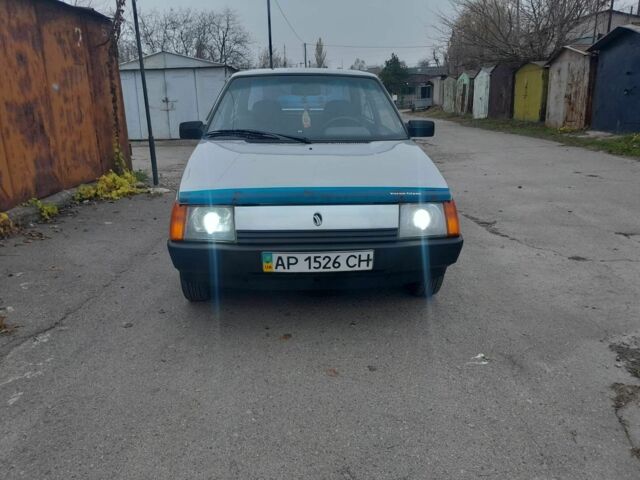 Серый ЗАЗ Таврия, объемом двигателя 1.1 л и пробегом 170 тыс. км за 750 $, фото 19 на Automoto.ua