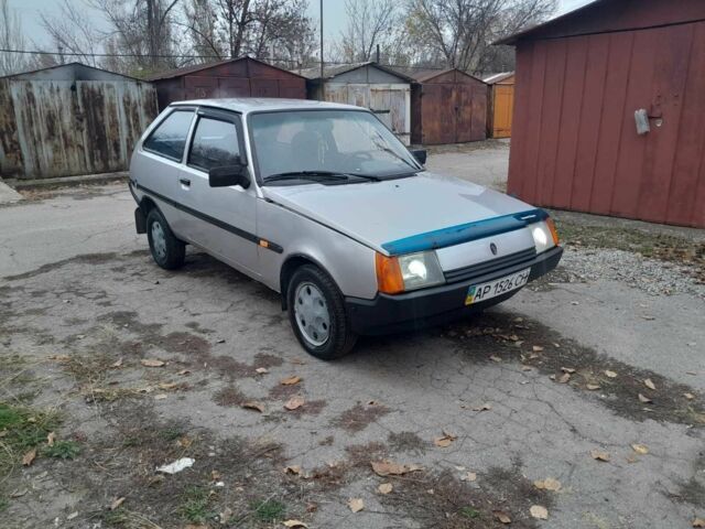 Серый ЗАЗ Таврия, объемом двигателя 1.1 л и пробегом 170 тыс. км за 750 $, фото 2 на Automoto.ua