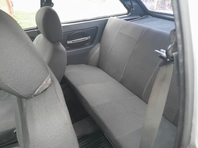 Серый ЗАЗ Таврия, объемом двигателя 1.1 л и пробегом 170 тыс. км за 750 $, фото 10 на Automoto.ua