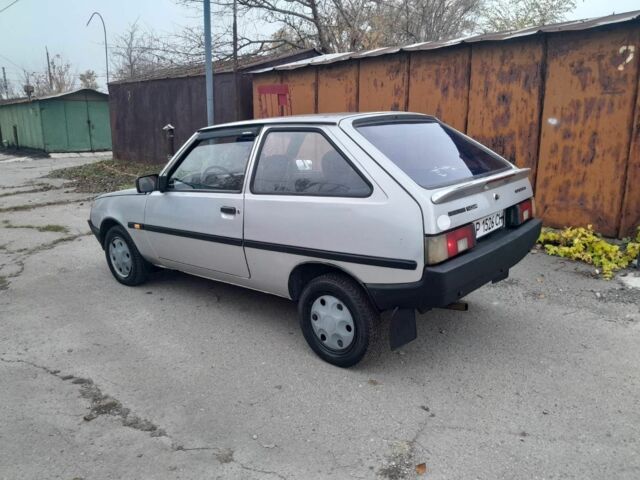 Серый ЗАЗ Таврия, объемом двигателя 1.1 л и пробегом 170 тыс. км за 750 $, фото 4 на Automoto.ua