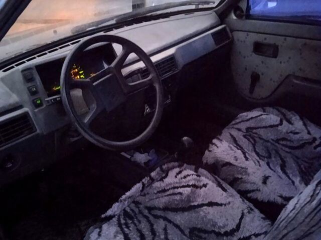 Серый ЗАЗ Таврия, объемом двигателя 1.2 л и пробегом 100 тыс. км за 470 $, фото 4 на Automoto.ua