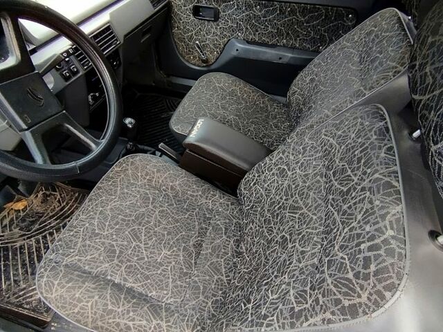 Серый ЗАЗ Таврия, объемом двигателя 1.2 л и пробегом 200 тыс. км за 1300 $, фото 5 на Automoto.ua