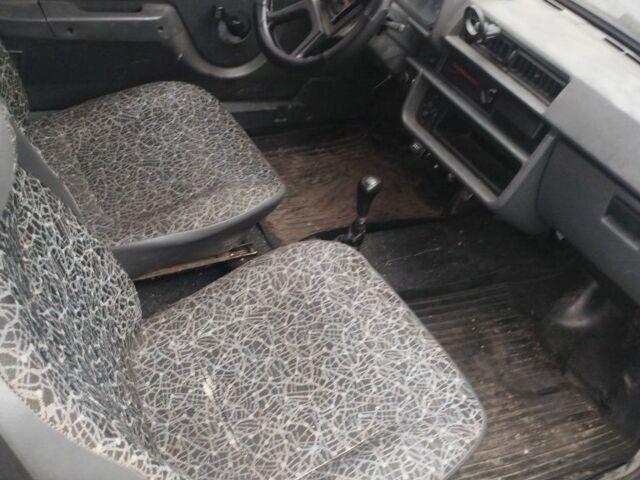 Сірий ЗАЗ Таврія, об'ємом двигуна 1.2 л та пробігом 90 тис. км за 600 $, фото 5 на Automoto.ua