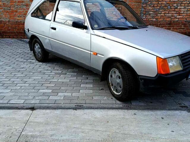 Сірий ЗАЗ Таврія, об'ємом двигуна 1.2 л та пробігом 200 тис. км за 950 $, фото 5 на Automoto.ua