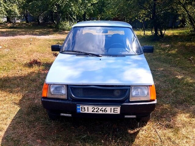 Серый ЗАЗ Таврия, объемом двигателя 1.2 л и пробегом 81 тыс. км за 900 $, фото 3 на Automoto.ua