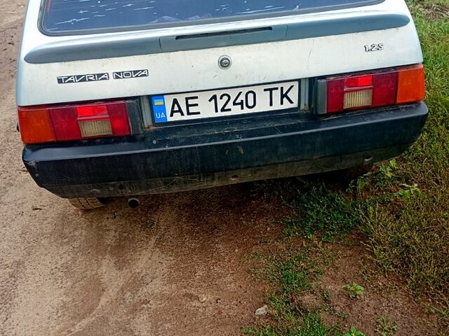 Сірий ЗАЗ Таврія, об'ємом двигуна 1.2 л та пробігом 200 тис. км за 800 $, фото 2 на Automoto.ua