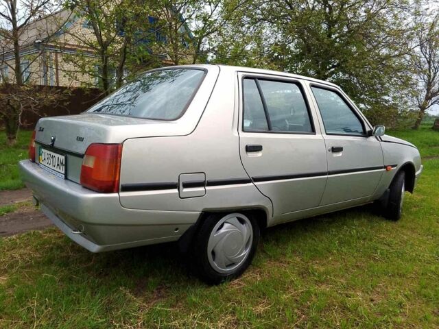 ЗАЗ Таврия 2007 в Черкассах на Automoto.ua Серый ЗАЗ Таврия, объемом двигателя 0 л и пробегом 73 тыс. км за 1200 $, фото 5 на Automoto.ua