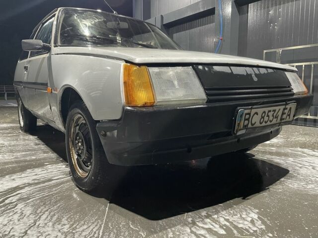 Серый ЗАЗ Таврия, объемом двигателя 1.2 л и пробегом 150 тыс. км за 500 $, фото 4 на Automoto.ua