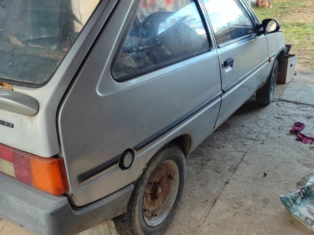 Серый ЗАЗ Таврия, объемом двигателя 2.45 л и пробегом 160 тыс. км за 191 $, фото 1 на Automoto.ua