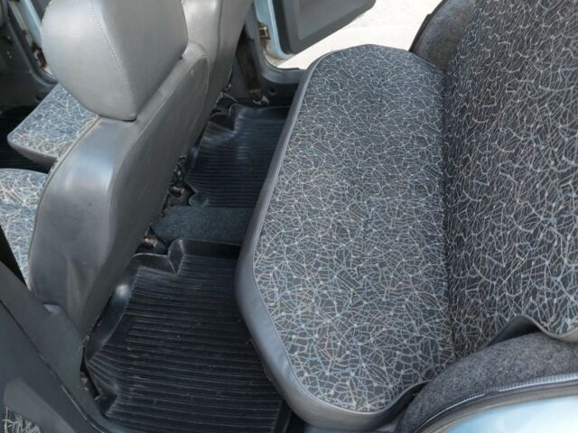 Серый ЗАЗ Таврия, объемом двигателя 1.2 л и пробегом 70 тыс. км за 1100 $, фото 7 на Automoto.ua