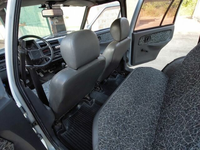 Серый ЗАЗ Таврия, объемом двигателя 1.2 л и пробегом 70 тыс. км за 1100 $, фото 9 на Automoto.ua