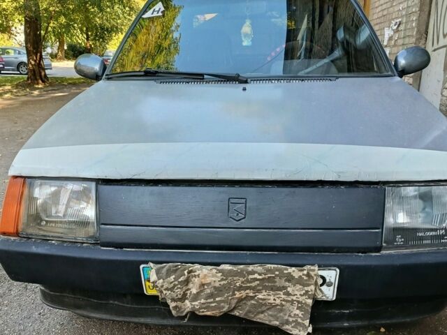 Серый ЗАЗ Таврия, объемом двигателя 0 л и пробегом 244 тыс. км за 710 $, фото 2 на Automoto.ua