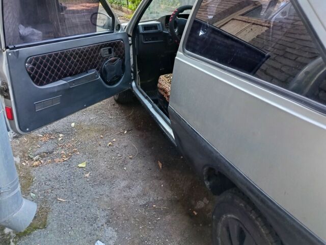 Серый ЗАЗ Таврия, объемом двигателя 0 л и пробегом 244 тыс. км за 710 $, фото 6 на Automoto.ua