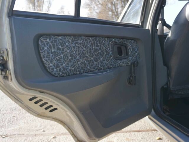 Серый ЗАЗ Таврия, объемом двигателя 1.2 л и пробегом 90 тыс. км за 1500 $, фото 14 на Automoto.ua