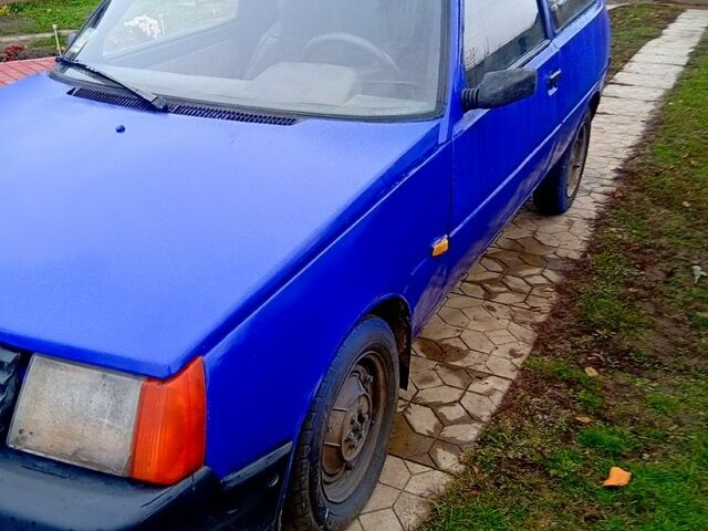 Синий ЗАЗ Таврия, объемом двигателя 1.1 л и пробегом 0 тыс. км за 650 $, фото 5 на Automoto.ua