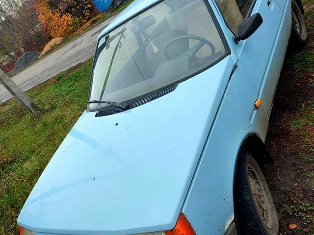 Синий ЗАЗ Таврия, объемом двигателя 1.1 л и пробегом 102 тыс. км за 700 $, фото 5 на Automoto.ua