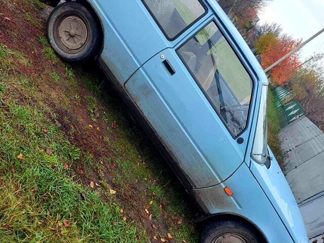 Синий ЗАЗ Таврия, объемом двигателя 1.1 л и пробегом 102 тыс. км за 700 $, фото 2 на Automoto.ua