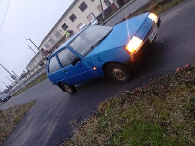 Синий ЗАЗ Таврия, объемом двигателя 1.1 л и пробегом 65 тыс. км за 450 $, фото 4 на Automoto.ua