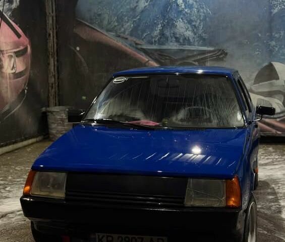 Синий ЗАЗ Таврия, объемом двигателя 1.1 л и пробегом 90 тыс. км за 714 $, фото 2 на Automoto.ua