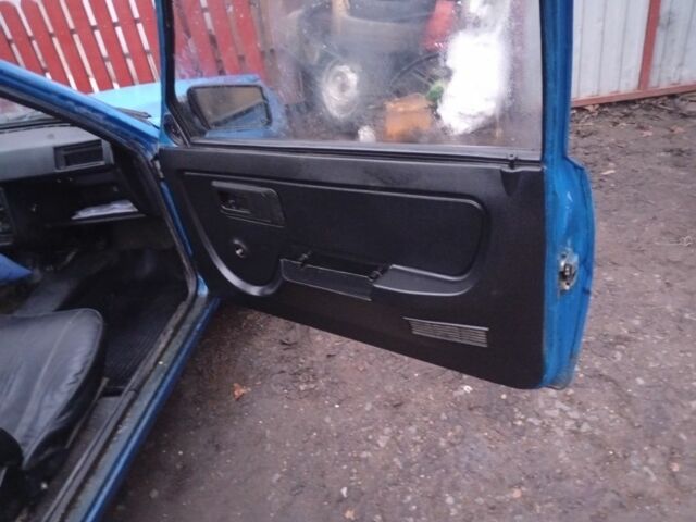 Синий ЗАЗ Таврия, объемом двигателя 1.1 л и пробегом 65 тыс. км за 450 $, фото 11 на Automoto.ua