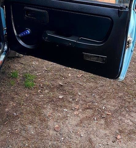 ЗАЗ Таврія 1995 у Новоукраинке на Automoto.ua Синій ЗАЗ Таврія, об'ємом двигуна 1.1 л та пробігом 0 тис. км за 460 $, фото 8 на Automoto.ua