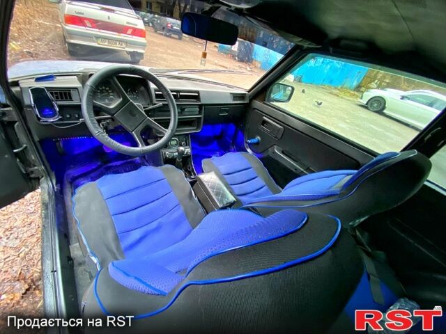 Синій ЗАЗ Таврія, об'ємом двигуна 1.1 л та пробігом 200 тис. км за 1040 $, фото 9 на Automoto.ua