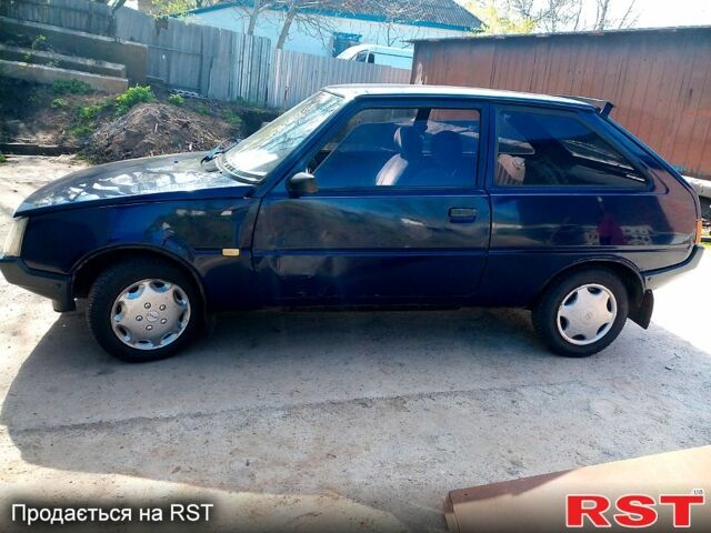 Синий ЗАЗ Таврия, объемом двигателя 1.1 л и пробегом 0 тыс. км за 670 $, фото 5 на Automoto.ua