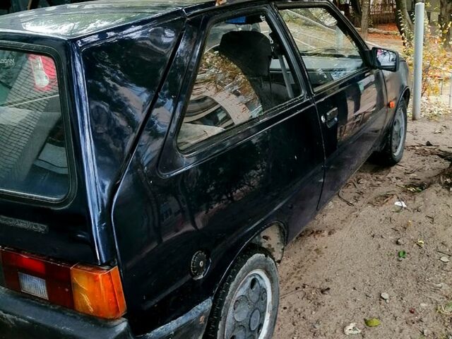 Синий ЗАЗ Таврия, объемом двигателя 1.1 л и пробегом 130 тыс. км за 800 $, фото 3 на Automoto.ua